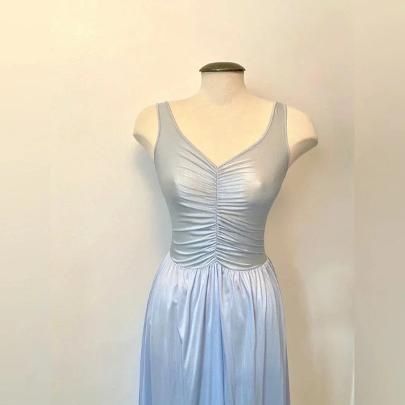 Vintage - Two Tone Blue Balletcore Slip Dress with Low Back - Picture 8 of 12